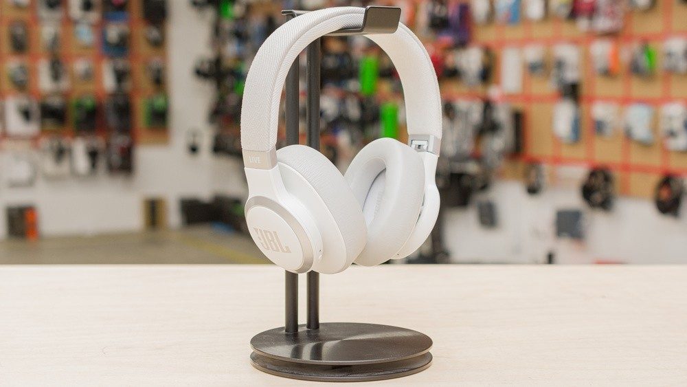 JBL Live 770NC